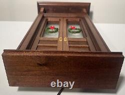 RARE 1991 Byers Choice Christmas Carolers Lighted Wood Door Background Wreaths
