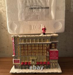 RARE- COA, Santa, Original Case! Hawthorne Village Macy's Christmas in New York