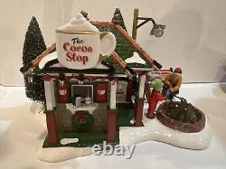RARE Dept 56 55096 The Cocoa Stop Hot Chocolate Stand Campfire Christmas Village