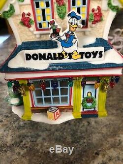 RARE! Dept 56 Donald Duck Toy House Disney Mickey Merry Christmas Village MIB