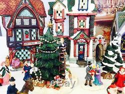 RARE Grandeur Noel Collectors Edition 39 Pc Victorian Village Christmas Set 1999