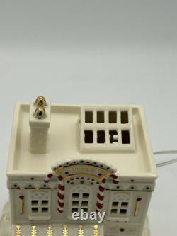 RARE LENOX MISTLETOE PARK CANDY/Sweet Shoppe 2008 Light Up