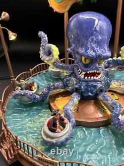 RARE Lemax Spooky Town OCT-O-SQUEEZE Giant Octopus Carnival Ride Halloween