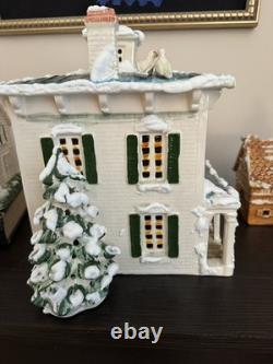 RARE Walter Brockmann Ceramic Cupola Mansion 1977 White Brick Snow House