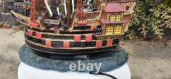 RETIRED 2007 Lemax Spooky Town The Pillager Item 65409 Works Beautifully