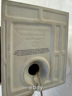 Rare Department 56 Radio City Music Hall Christmas In The City 2002 no light