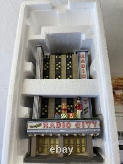 Rare Department 56 Radio City Music Hall Christmas In The City 2002 no light