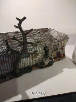 Rare Hawthorne Village Texas Chainsaw Gas & Grocery Lighted Building