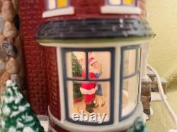 Rare Special Edition 1224 KISSING CLAUS LANE Animated & Musical OSV No. 55091