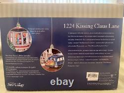 Rare Special Edition 1224 KISSING CLAUS LANE Animated & Musical OSV No. 55091