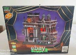 Retired 2005 Lemax Spooky Town Collection The Blood Bank 55239 Halloween new