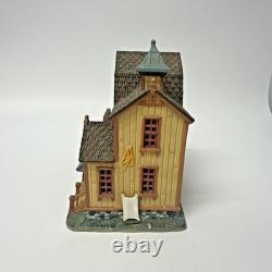 Retired 2007 Lemax Ltd Ed. COUNTRYSIDE VETERINARY Harvest Crossing withbox #75533