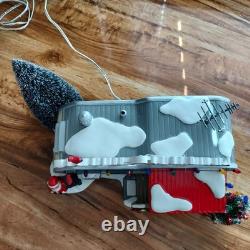 Retired Dept 56 Camper Lot 56 Christmas Court Snow Village 2003 IOB Exc cond