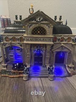Retired LEMAX Spooky Town Rest In pieces Mausoleum Read