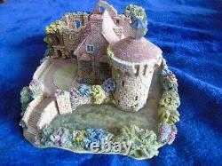 Scotney Castle Garden Lilliput Lane Collectibles Miniature Diorama Ornament