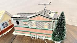 Set Of 2 Department 56 Christmas Village 2007 The Flamingo Motel & Lot 57 Court