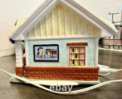 Set Of 2 Department 56 Christmas Village 2007 The Flamingo Motel & Lot 57 Court