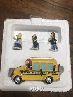 Simpsons Hawthorne Christmas Village'Off to School' COA-2007 Simpson Holiday