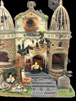 Spooky Town 2011 Lemax Vampire Bat Aviary NOS Halloween Decor Village House