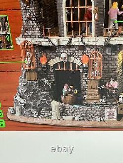 Spooky Town LEMAX Michaels Exclusive 2023 Dungeon Of Terror # 35009 Brand New