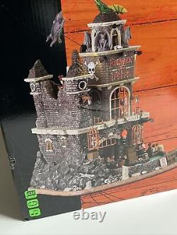 Spooky Town LEMAX Michaels Exclusive 2023 Dungeon Of Terror # 35009 Brand New