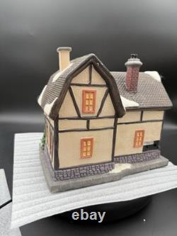 St. Nicholas Square Oktoberfest 2020 Christmas Village Ottos Pretzels With Box