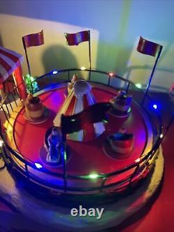 St Nicholas Square Teacups Spinning Carnival Ride Christmas Animated Lighted