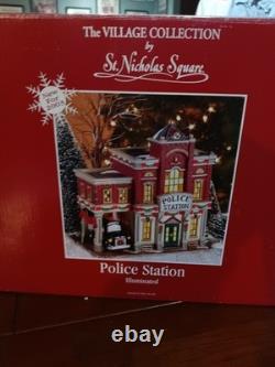 St nicholas Square Village 8 Pieces Illuminations works