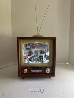 Television With Winter Village And Ice Rink Christmas Retro Tv VERY RARE