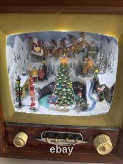 Television With Winter Village And Ice Rink Christmas Retro Tv VERY RARE