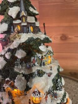 Thomas Kincade s Village Christmas Tree 2004 Bradford Edition Illuminated Tree