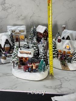 Thomas Kinkade Christmas Houses Set of 6
