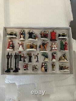 Traditions 40 Pc Victorian Christmas Winter Lighted Village Vintage Complete