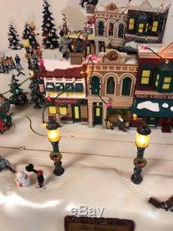 Trendmasters Christmas Magic Winter Wonderland Animated Macy's Mainstreet Parade