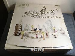 Trendmasters Christmas Magic Winter Wonderland Musical Ice Skating Pond (tested)