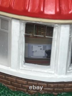 ULTRA RARE! Chick-fil-A Dept 56 like light up restaurant