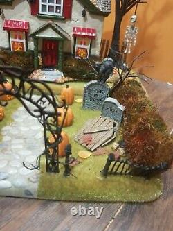 VIDEO! Dept 56 Hauntsburg House Haunted Front Yard Graveyard Halloween Village