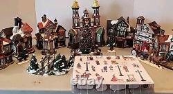 VINTAGE CHRISTMAS VILLAGE TRADITIONS 39 PIECE LIGHTED with BOX COMPLETE. G. C
