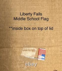 VINTAGE LOT OF 1990s LIBERTY FALLS VILLAGE/AMERICANA COLLECTION & ACCESSORIES
