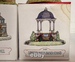 VINTAGE LOT OF 1990s LIBERTY FALLS VILLAGE/AMERICANA COLLECTION & ACCESSORIES