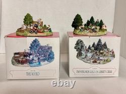 VINTAGE LOT OF 1990s LIBERTY FALLS VILLAGE/AMERICANA COLLECTION & ACCESSORIES