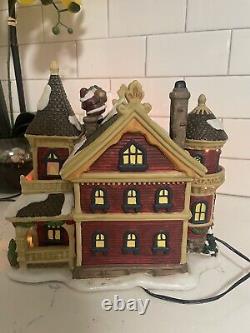 VTG 2003-Village Square- Victorian house with Santa-Fiber optic Lighting-TESTED