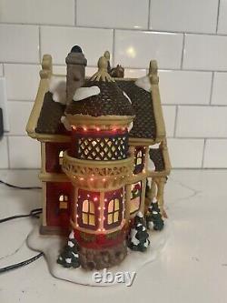 VTG 2003-Village Square- Victorian house with Santa-Fiber optic Lighting-TESTED