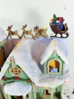 VTG Animated STORY TELLING HOUSE Twas the Night Before Christmas. Music Lights