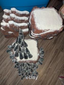 VTG Lot Lemax Christmas Village Landscape Mountain Backdrops & Platforms & Trees