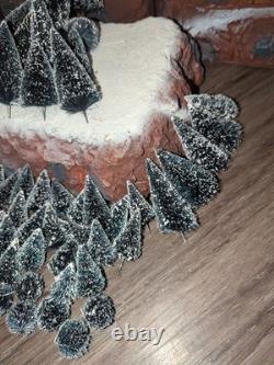 VTG Lot Lemax Christmas Village Landscape Mountain Backdrops & Platforms & Trees