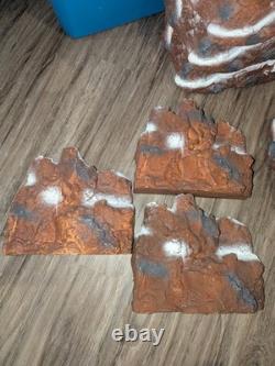VTG Lot Lemax Christmas Village Landscape Mountain Backdrops & Platforms & Trees