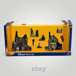 VTG O'Well Halloween Village Haunted Complete 2 Lit Houses 6 Poly Figures More