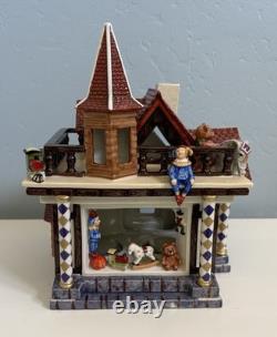 Villeroy & Boch Toy's Village Toy Shop Porcelain Tealight House with Tags