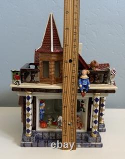 Villeroy & Boch Toy's Village Toy Shop Porcelain Tealight House with Tags